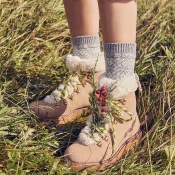 J. CREW Nubuck Nordic Crepe Sole Wedged Lace Up Winter Bootie Size 12 - Picture 11 of 11